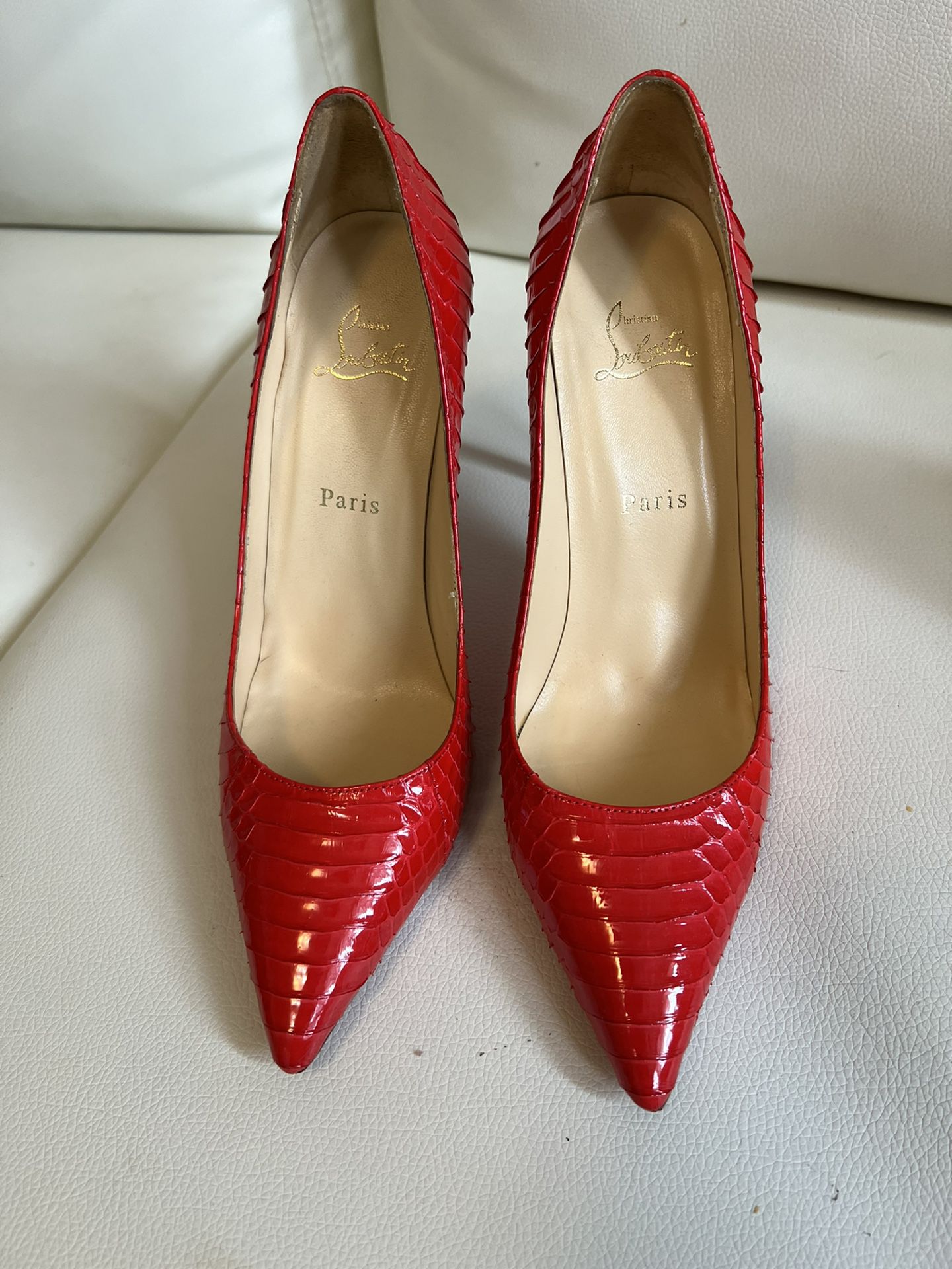 Authentic Red bottoms Louis Vuitton Black pattern leather for Sale in  Brooklyn, NY - OfferUp