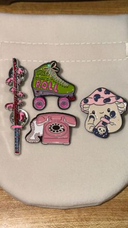 New RETRO Enamel Pins 🌺 4PACK + 1MYSTERY