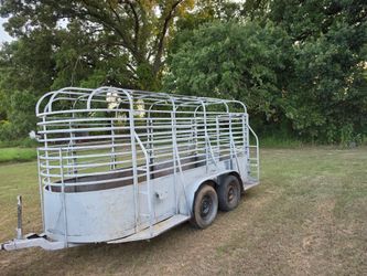 Stock trailer