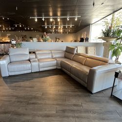6PC Leather Power Reclining Sectional 