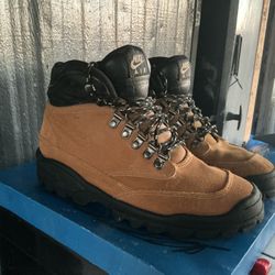 Nike Manoa Boots 