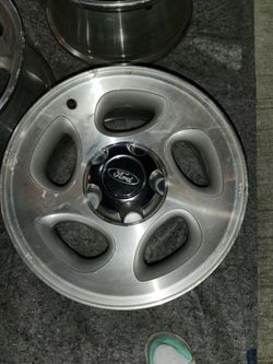 2004 Ford Explorer Rims