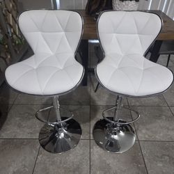Bar Stools Set The 2. For 70$ 