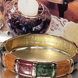 VINTAGE NACARADO QUARTZITE BRACELET, MULTI COLOR, BEAUTIFUL RARE BRACELET.#1111
