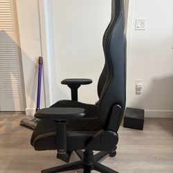 Razer Enki Gaming Chair