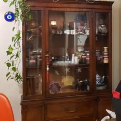 Solid Wood Hutch Cabinet / Buffet 