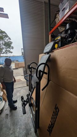 Innova Heavy Duty Inversion Table – Adjustable – Like New