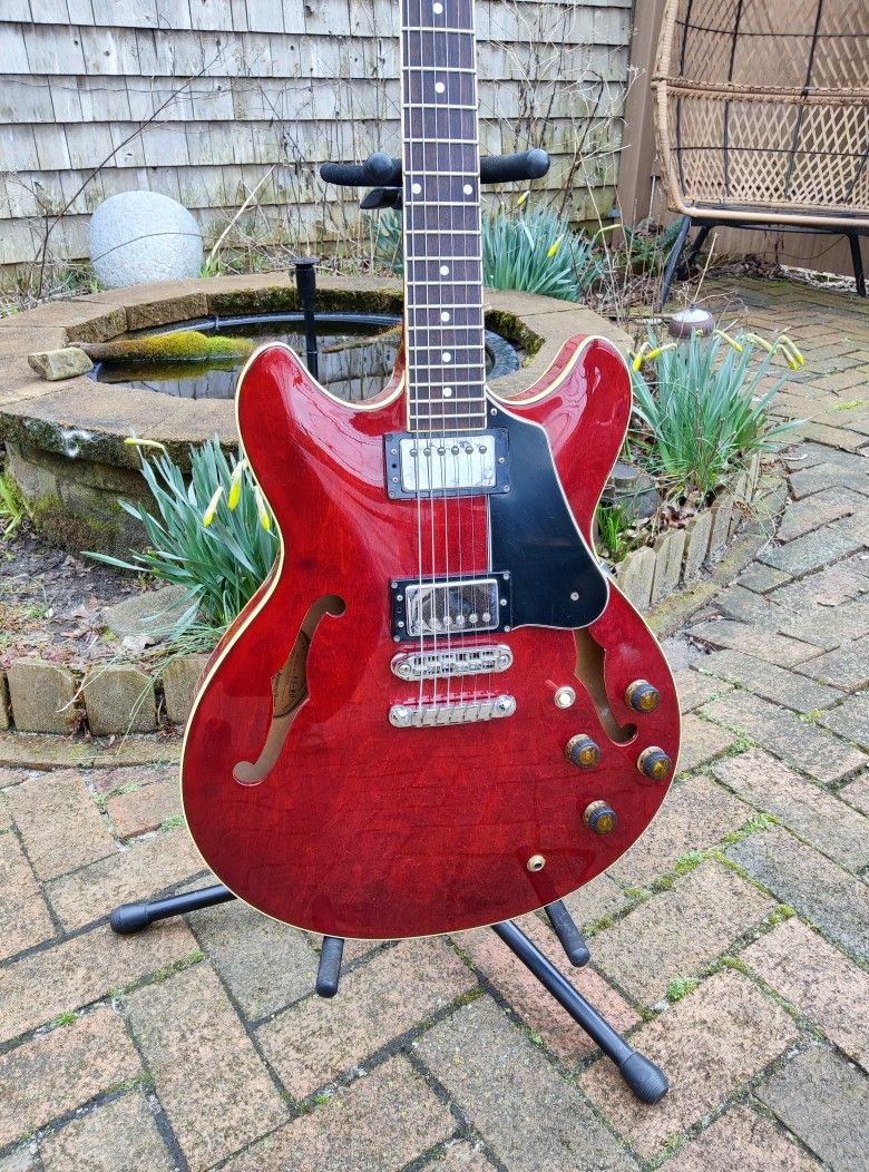 1983 Ibanez Artist As-80