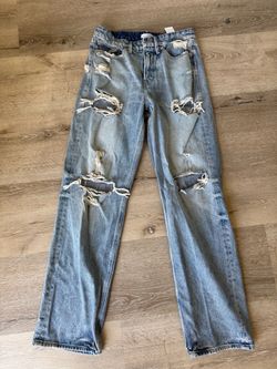 Good American Light Wash Distressed Straight Leg Jeans
