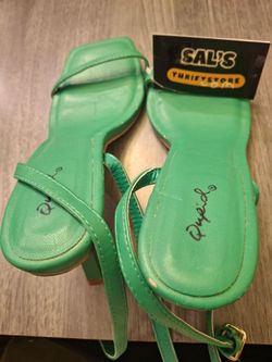 Women's Size 10 Green Sandals Strap Shoes Flip Flops Slides Summer Hot