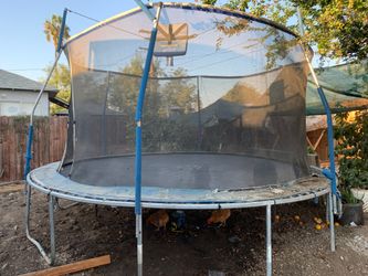 Trampoline 14ft