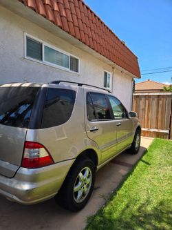 Mercedes SUV