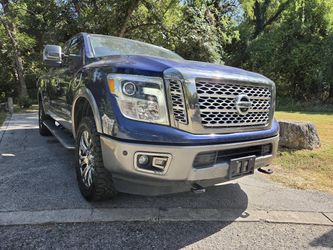 2019 Nissan TITAN XD