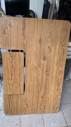 Table For Computer 29.5x47.5”. 33$