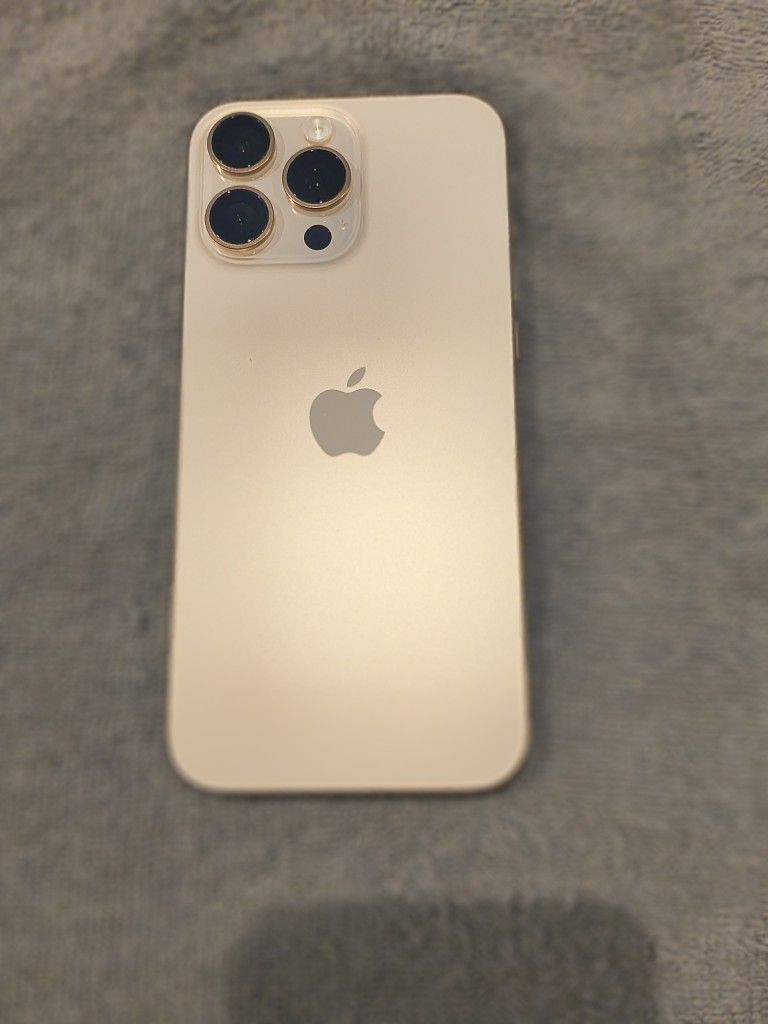 iPhone 16 Promax