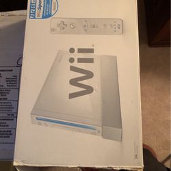 Wii Console W/ Beatles Rock Guitar 