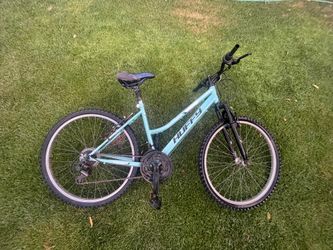 Huffy Mountain Bike – Good Condition – Ready to Ride