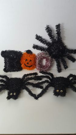 Halloween decor bundle 3 Black Tinsel Spiders & Boo sign scary indoor & outdoor