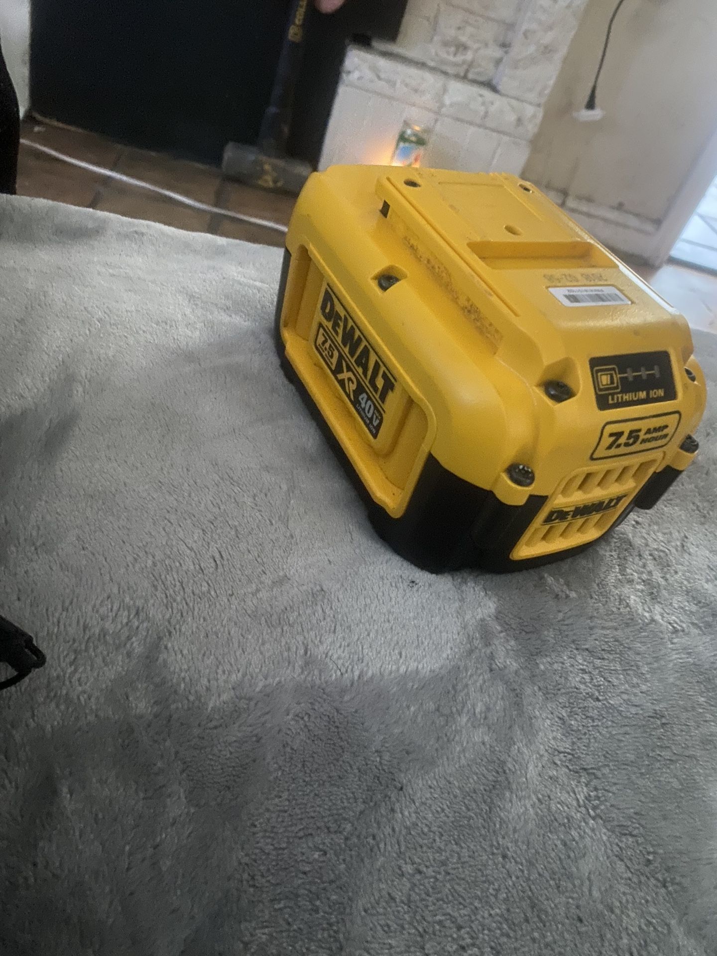 Pila Dewalt La 7.5 XR 40 V