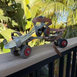 Vintage Roller skates 