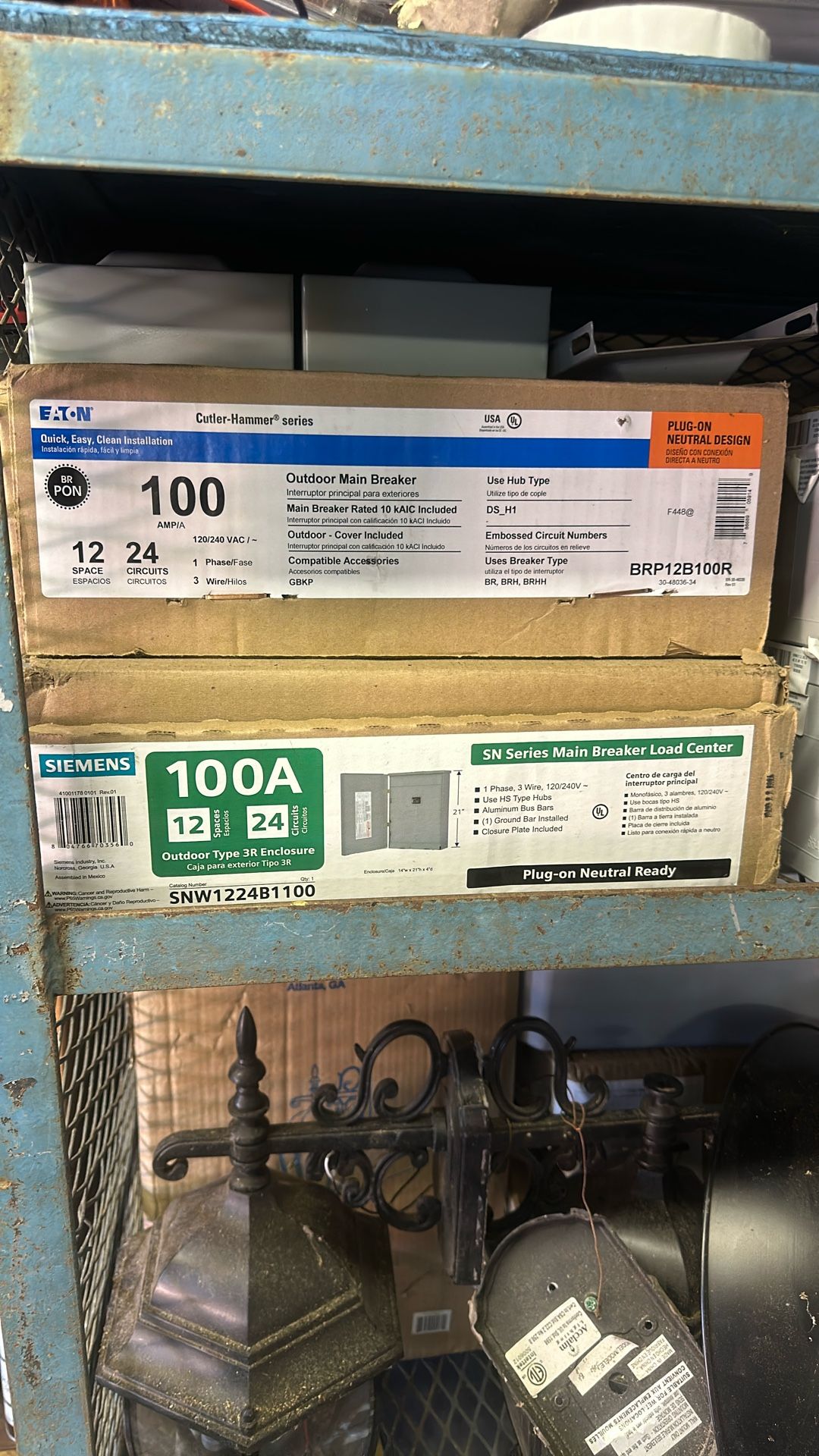 Eaton/Siemens 100 Amp Outdoor Main Breaker Panel