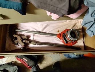 Ridgid 65r ratchet threader. 1" to 2"