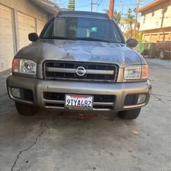 2003 Nissan Pathfinder
