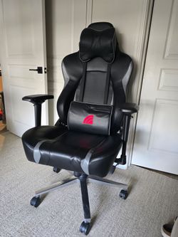PC gaming chair