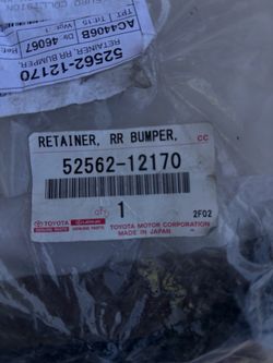 Scion XB bumper retainer