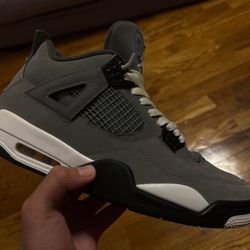 Jordan 4 Cool Grey