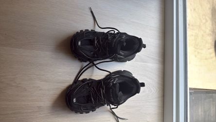 Designer sneakers. Balenciaga