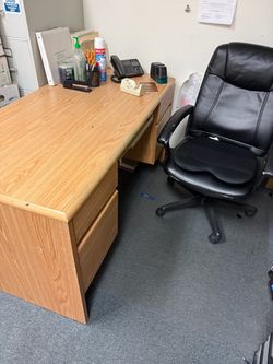 Office desk and chair