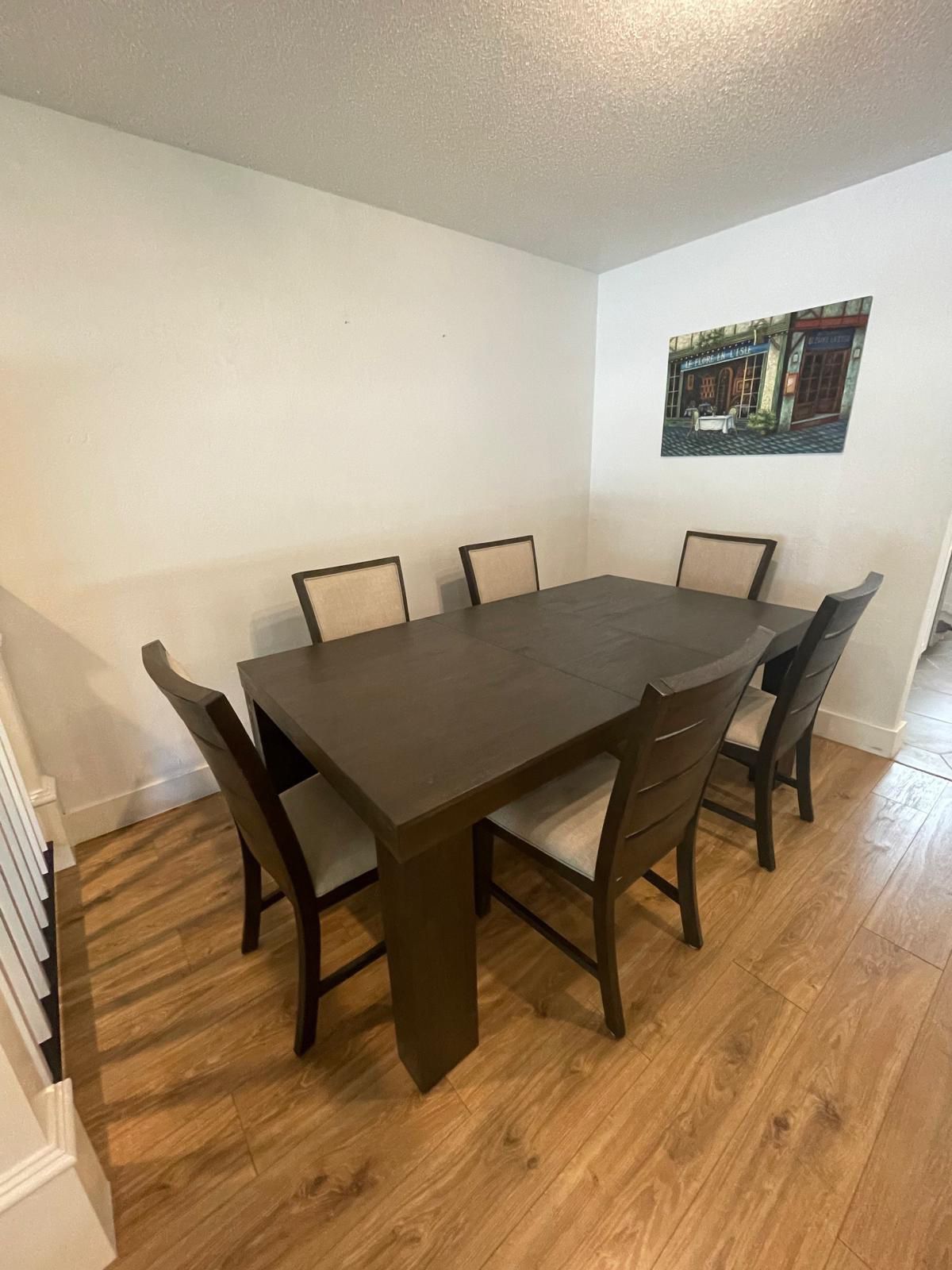 Dining Table Set With 6 Chairs - Expandable 