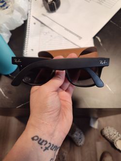 Ray-Ban 2 Meta Smart Glasses with Case