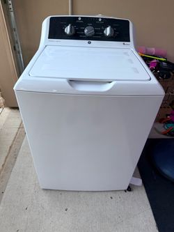 GE commercial washer, white 5.0 cu ft