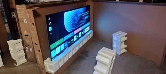 LG -83" Class G3 Series OLED evo 4K UHD Smart webOS TV with One Wall Design