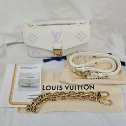 Louis Vuitton Pochette Métis East West handbag. With Entrupy Certified  