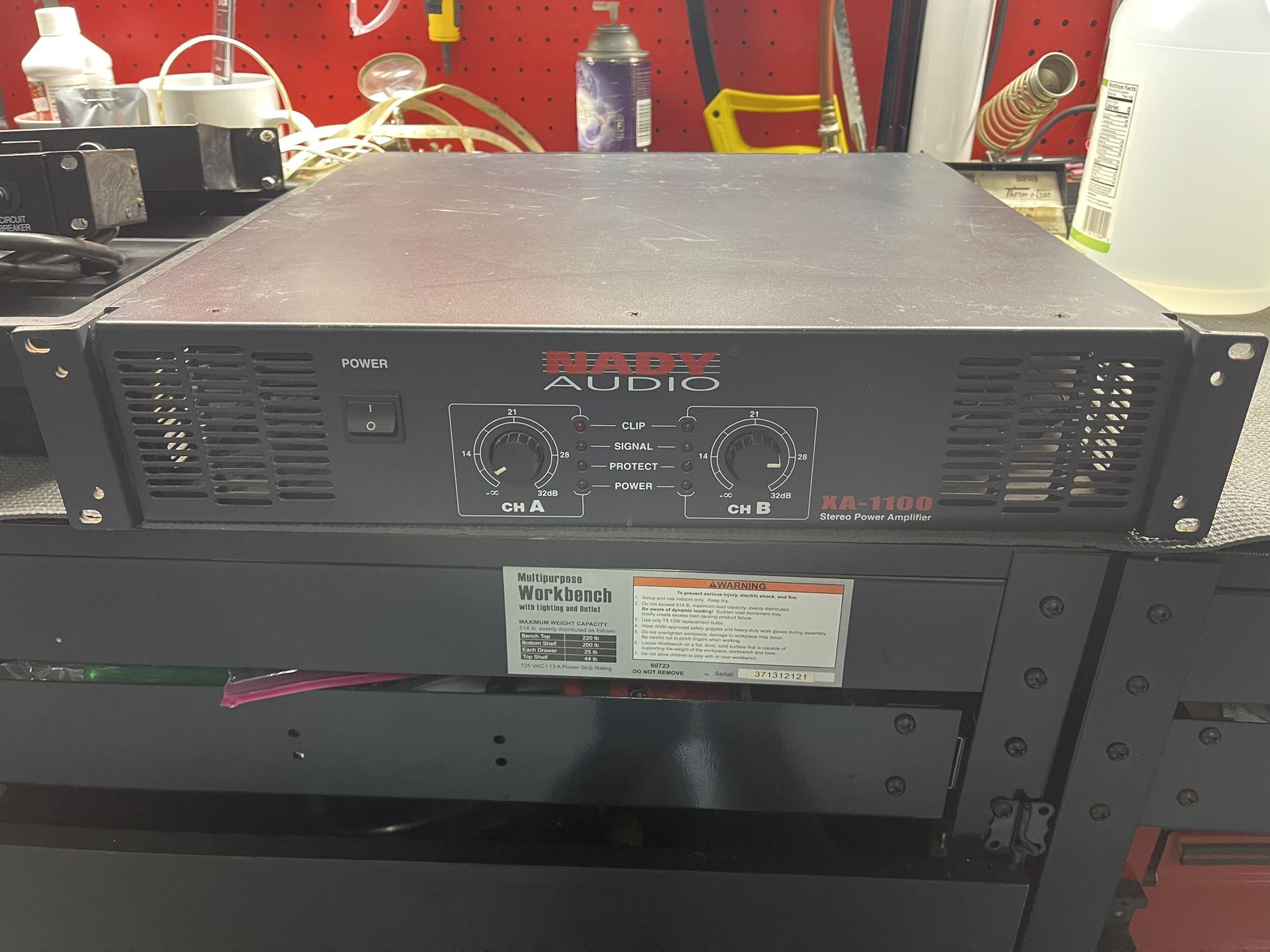 Nady XA1100 Amplifier