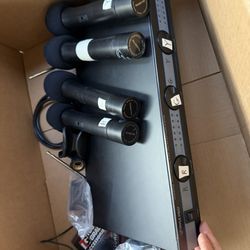 4 Wireless Microphone Mic System with other stuff