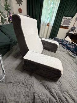 Soft comfy pillow rest