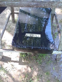 Pro down kickboxing blocker