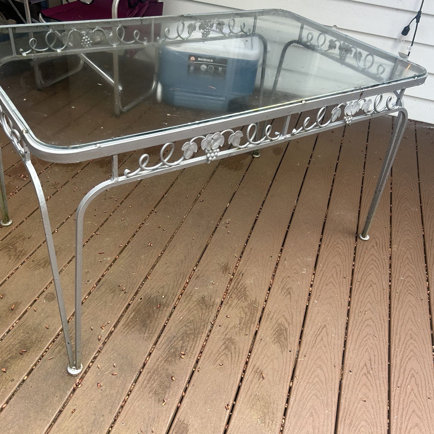 Vintage Metal / Glass Outdoor Patio Table