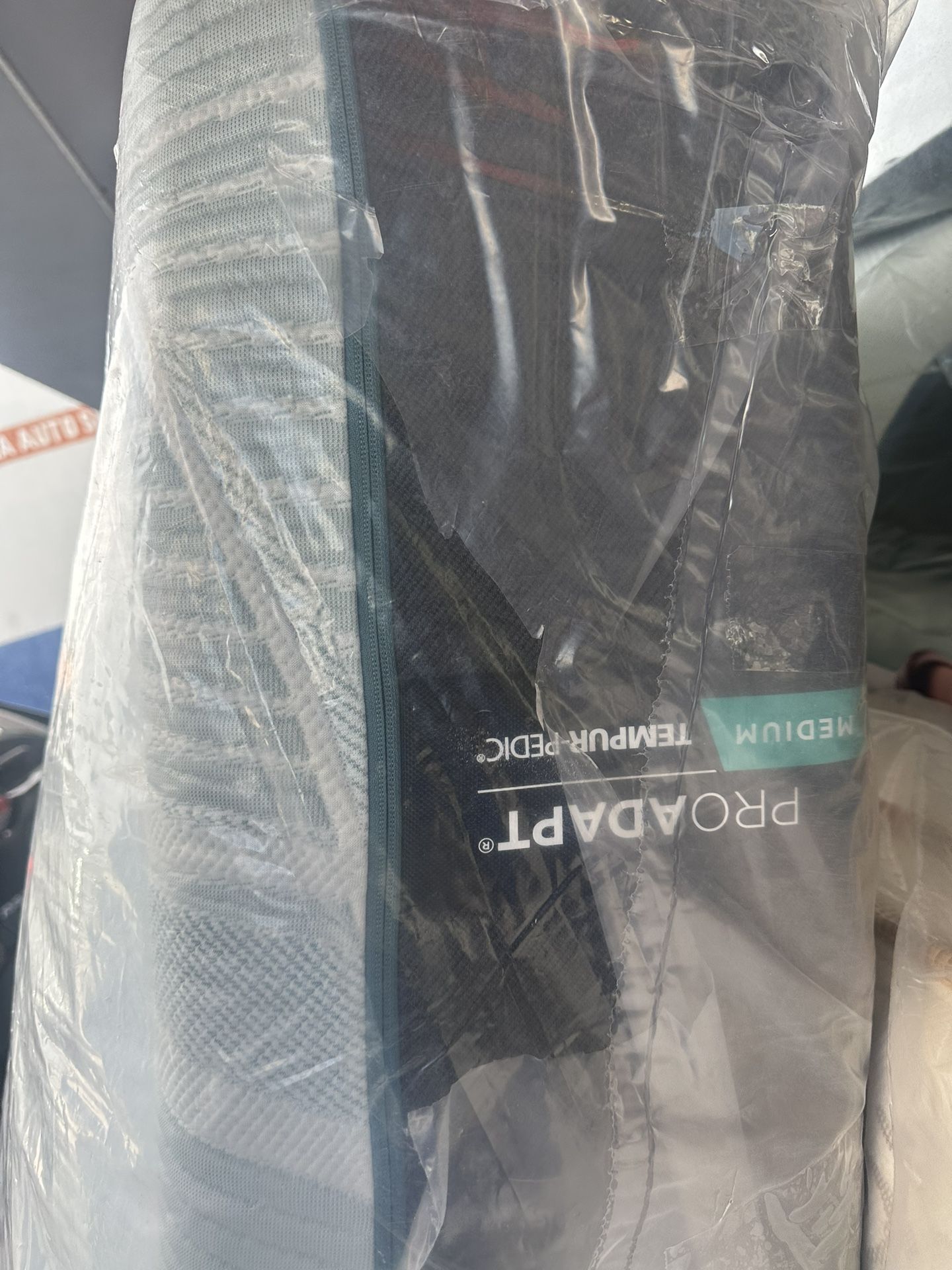 King Queen Size Tempurpedic ProAdapt,  ProBreeze,  LuxeBreeze Mattress  Pro Breeze /Luxe Adapt /Pro Adapt /Adapt /cloud /Tempur pedic contour Supreme 