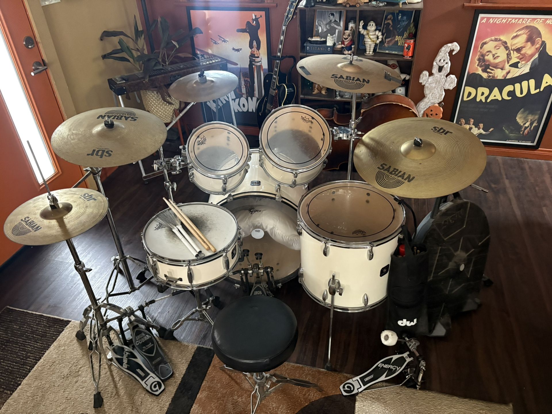 Gretsch Drum Set Complete + Extras!!