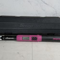 Snap On 3/8 Digital Torque Wrench Pink