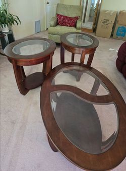 Coffee table set