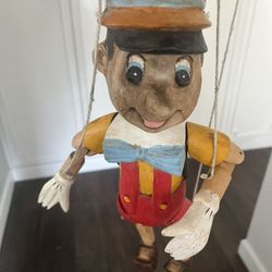 Disney 1950’s Vintage Carved Wood Pinochio Marionette 