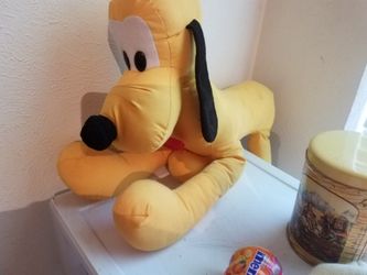 Pluto 1990's rare walt disney tag