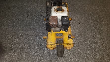 Portable air compressor