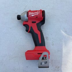 Milwaukee M18 Brushless Impact Driver